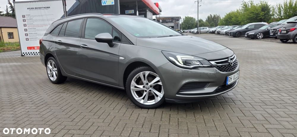Opel Astra 1.4 Turbo Innovation - 23