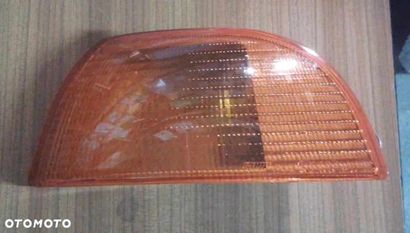 Migacz przedni lewy pasuje do Fiat Punto I - 1