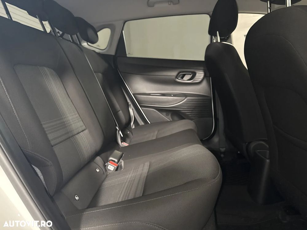 Hyundai i20 - 13