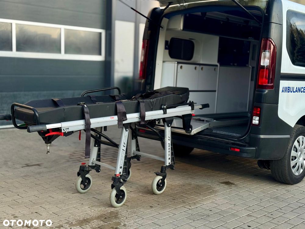 Renault Trafic - 12