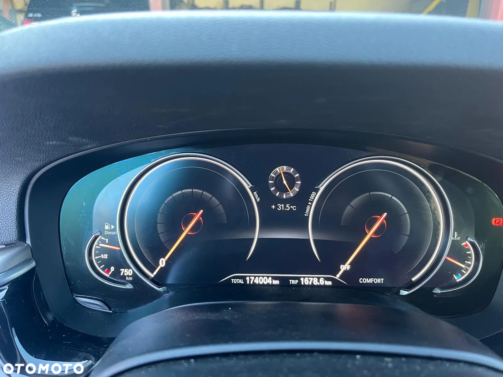 BMW Seria 5 520d Touring - 8