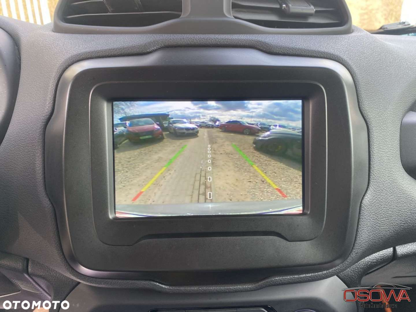 Jeep Renegade - 30