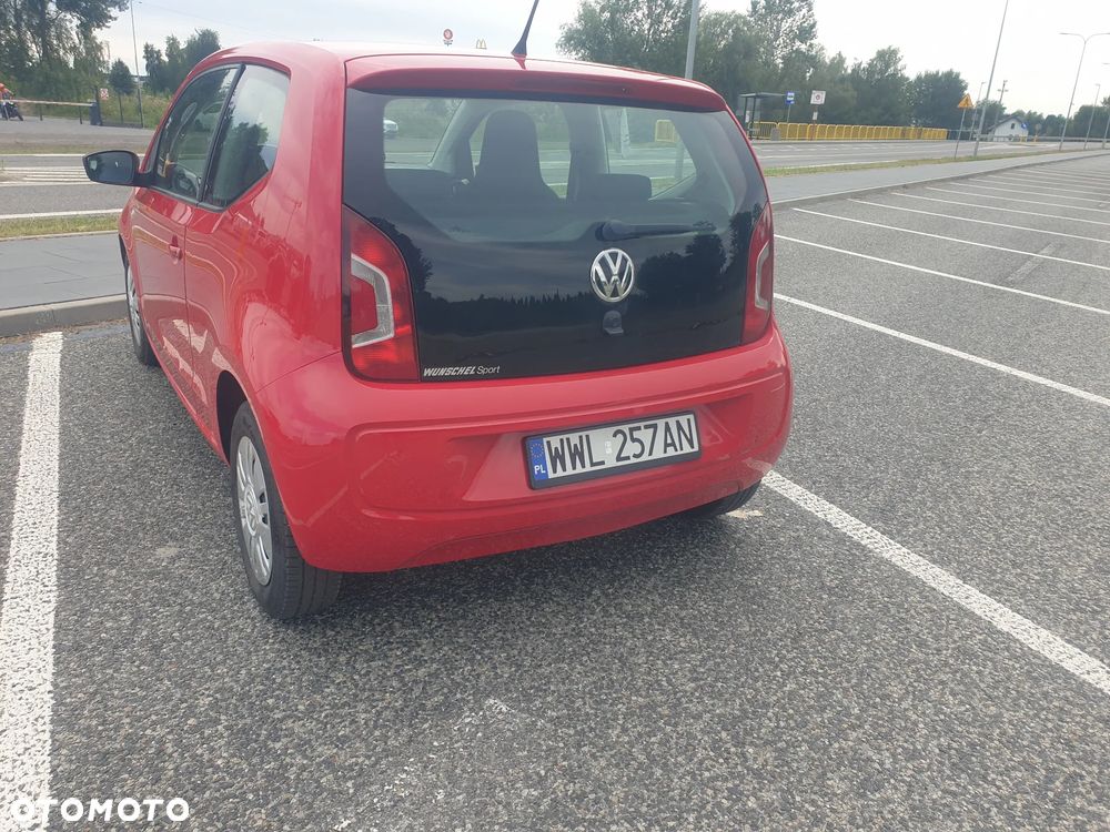 Volkswagen up! move - 6