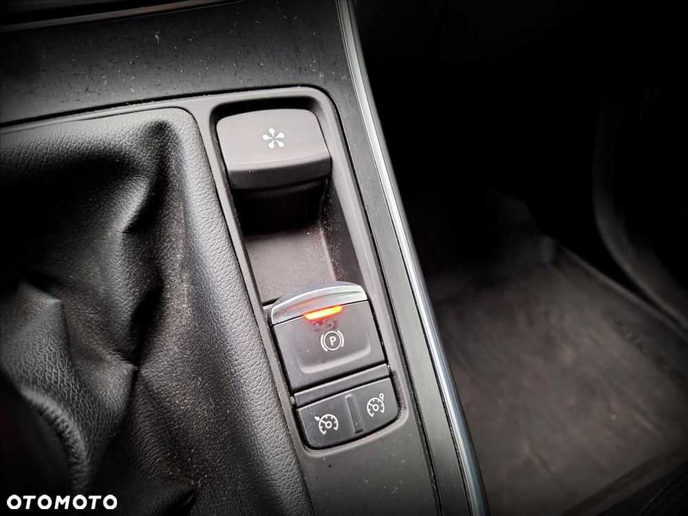 Renault Grand Scenic Gr 1.3 TCe FAP Winter Edition - 28