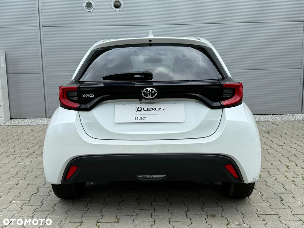 Toyota Yaris 1.5 Comfort - 11