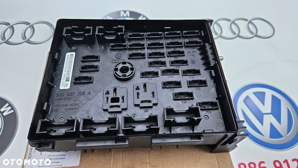 VW Passat B7 3AA  Skrzynka bezpieczników BCM Moduł BSI 3C0937125A oryginalna Nowa - 2