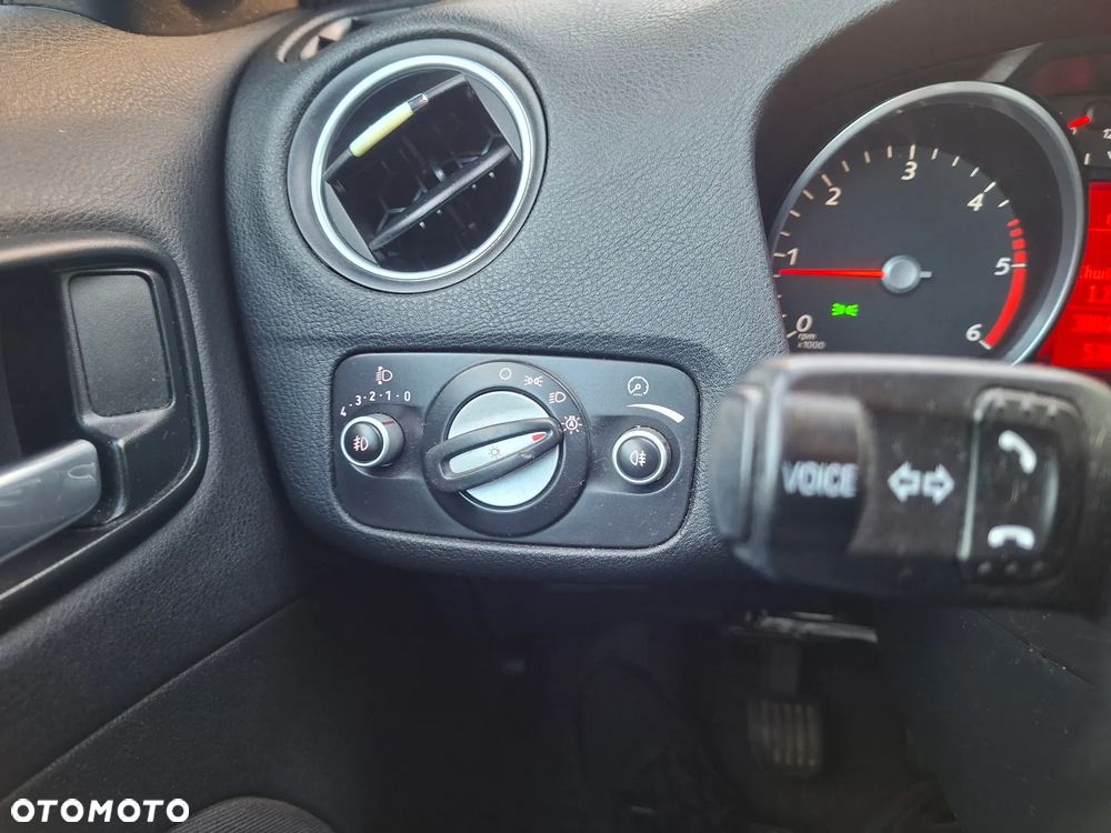 Ford Mondeo 2.0 TDCi Trend - 14