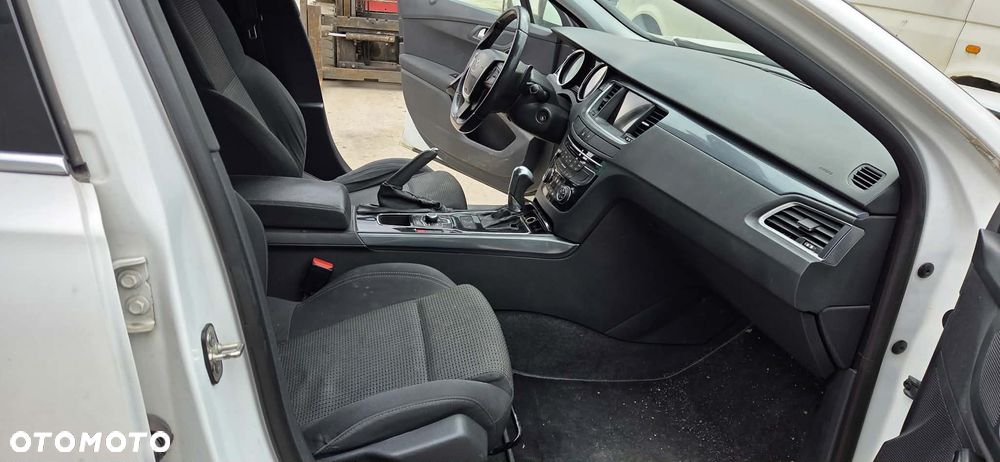 PEUGEOT 508 kombi belka wzmocnienie zderzaka tył - 8