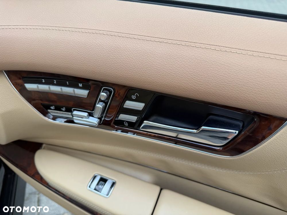Mercedes-Benz CL - 9