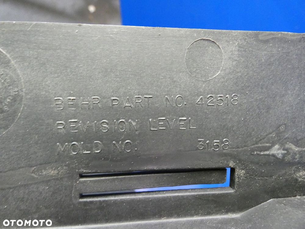 BMW X5 E53 RAMKA OBUDOWA MOCOWANIE CHŁODNIC - 2