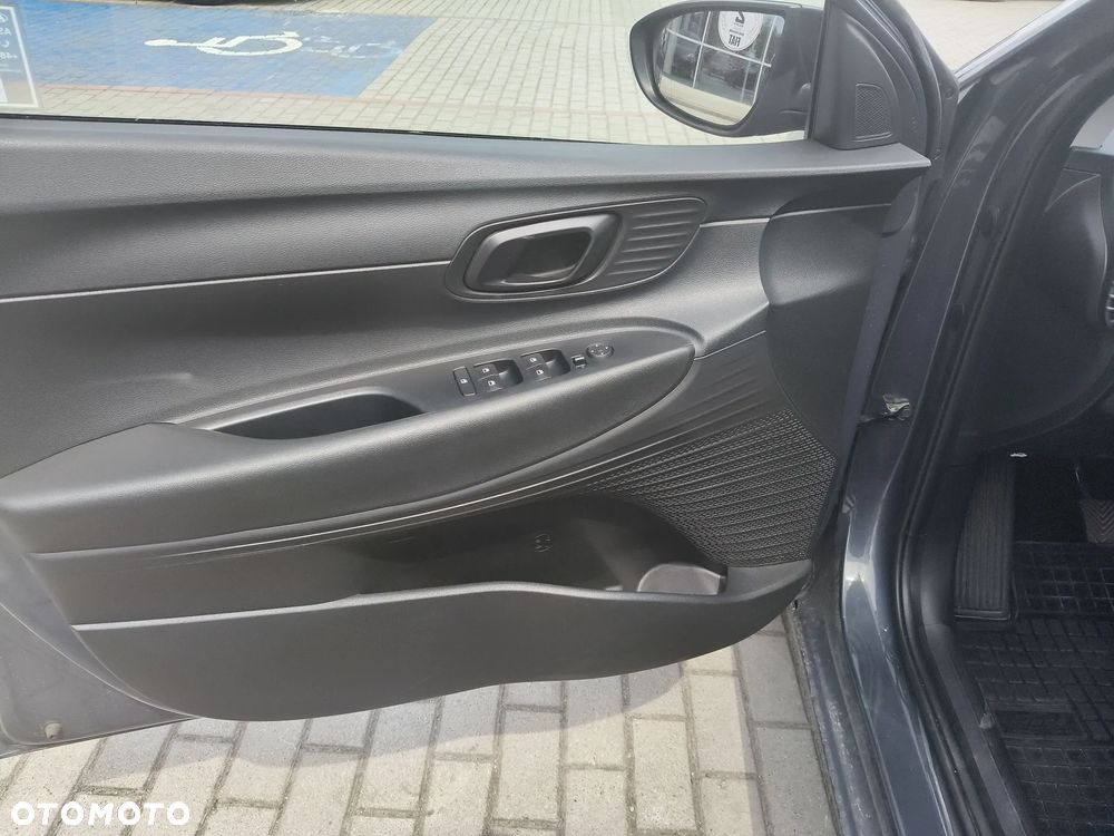 Hyundai i20 1.2 Modern - 10