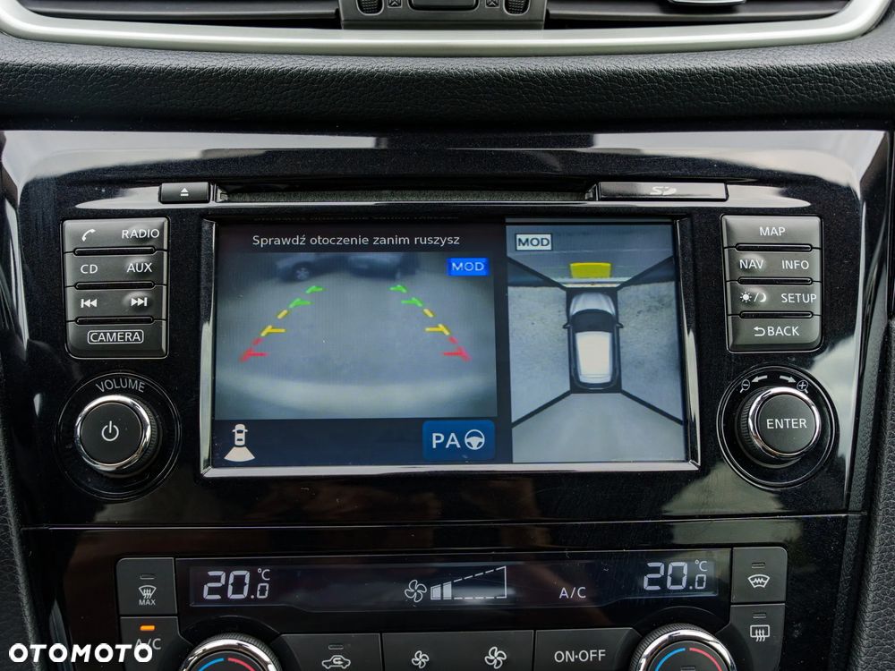 Nissan Qashqai 1.6 dCi Xtronic TEKNA+ - 28
