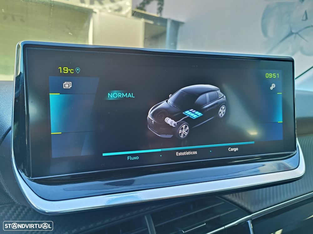 Peugeot e-208 Allure+ - 21