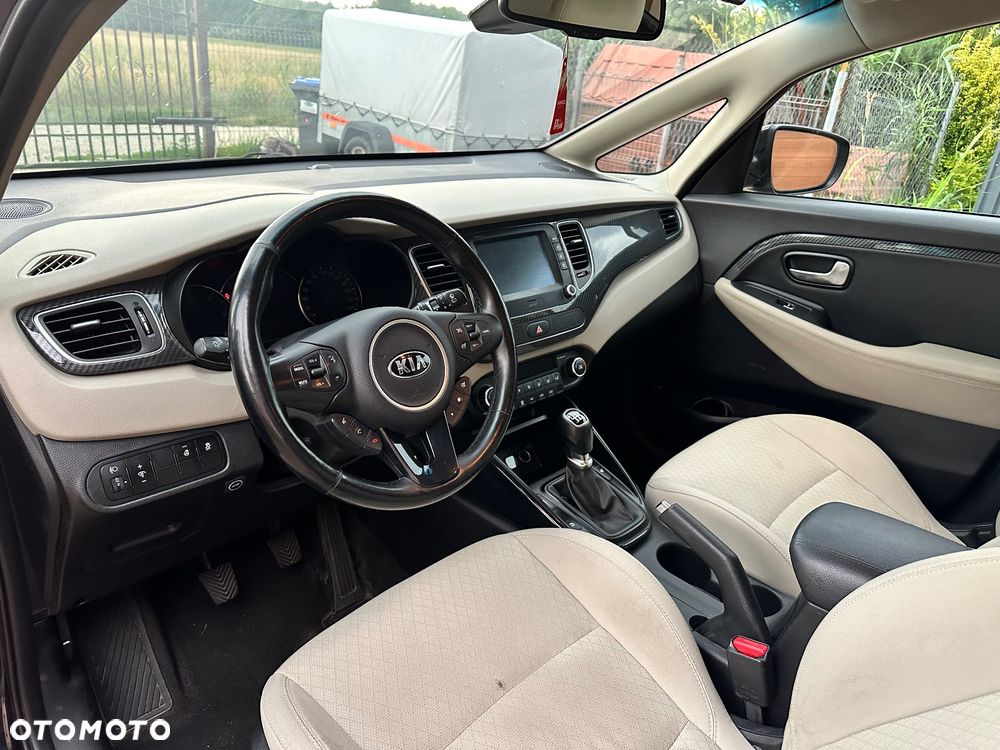 Kia Carens 1.7 CRDi L - 15