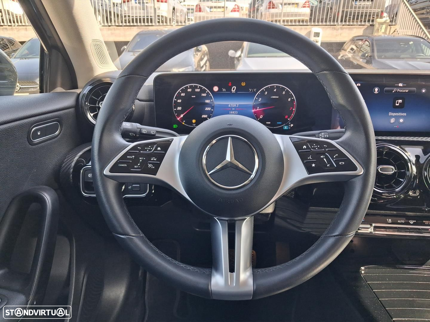 Mercedes-Benz A 200 Standard - 21