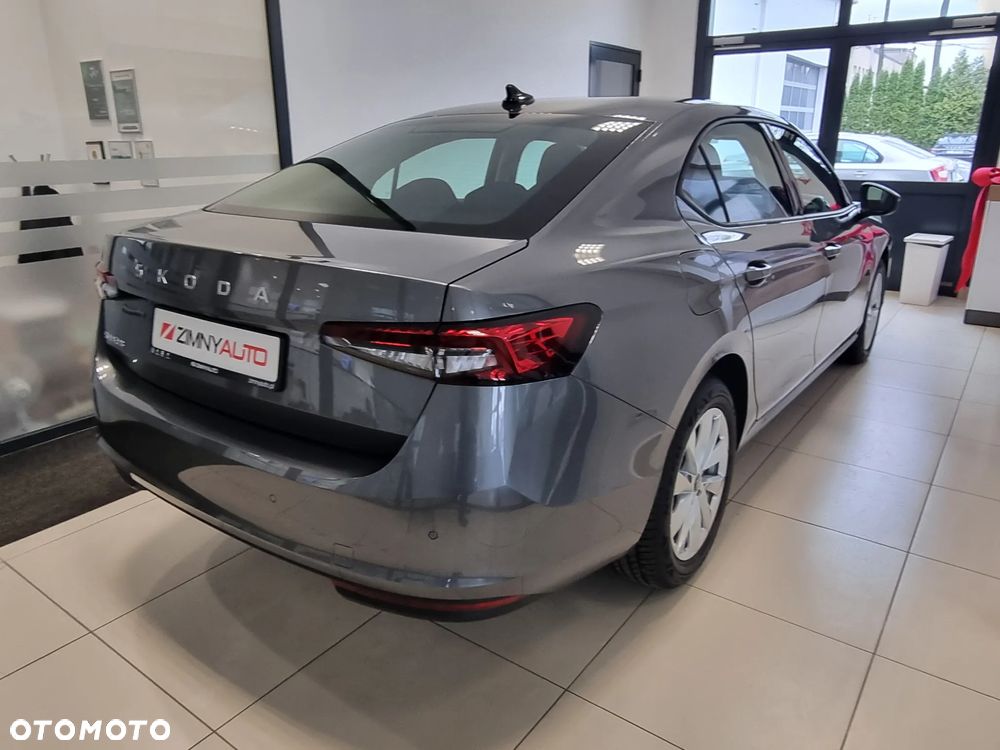 Skoda Superb 2.0 TSI Drive DSG - 9