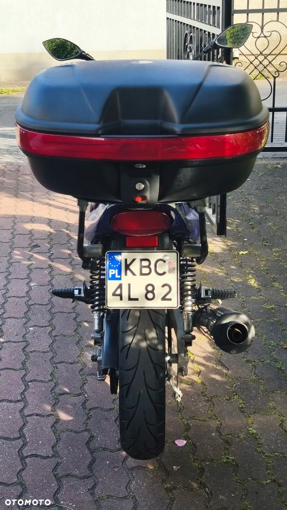 Kawasaki ER - 9