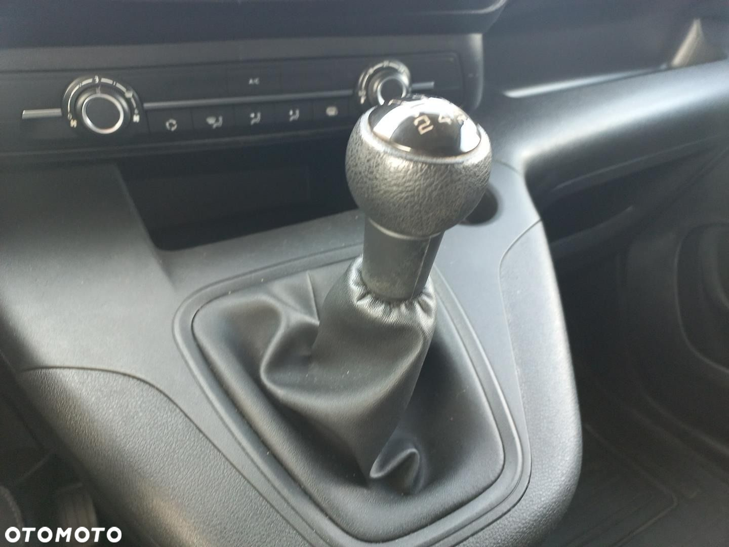 Toyota PROACE CITY - 11
