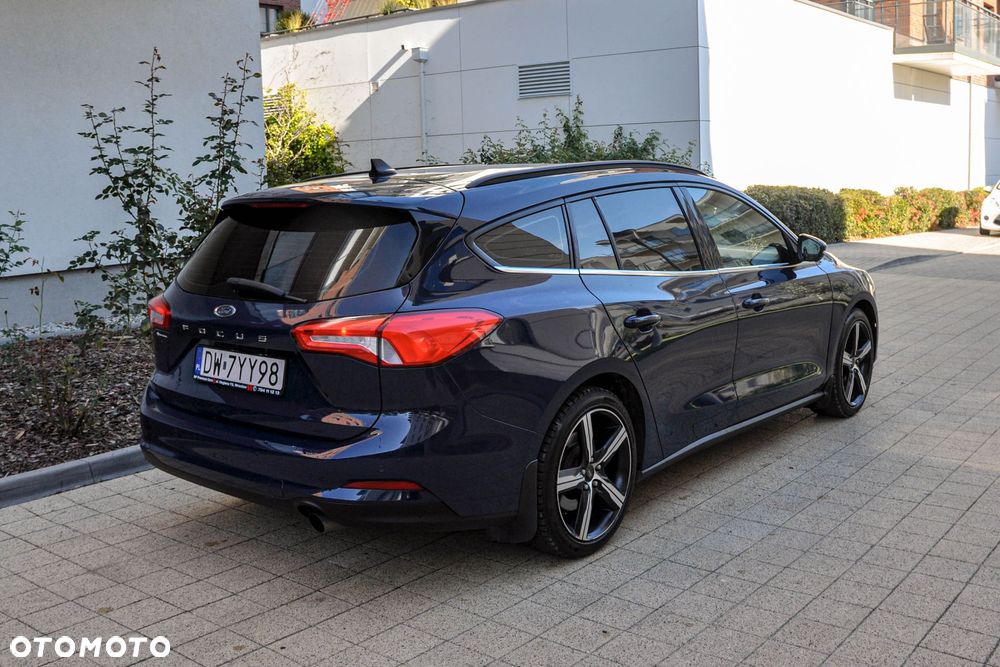 Ford Focus - 4