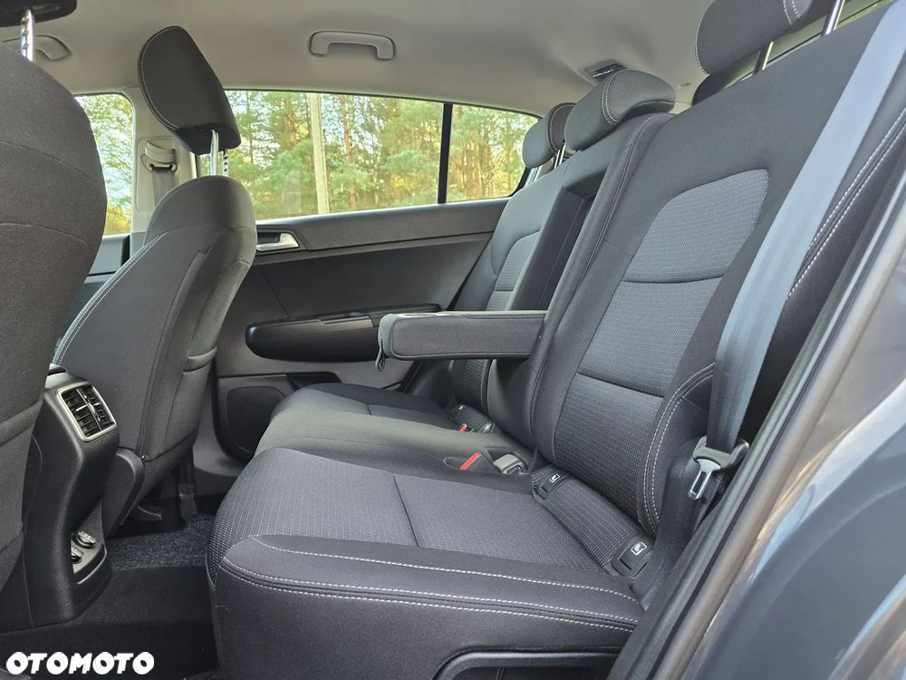 Kia Sportage 1.6 GDI L Business Line 2WD - 31