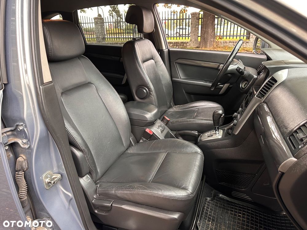 Chevrolet Captiva 2.0 4WD 7 Sitzer Automatik LT Exclusive - 6