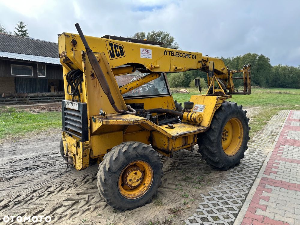 JCB 520-4 - 17