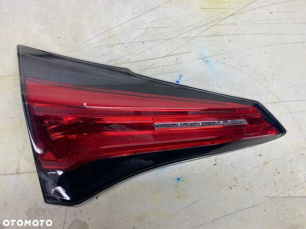 TOYOTA RAV-4 | RAV4 IV LIFT LAMPA TYL LEWA - 1
