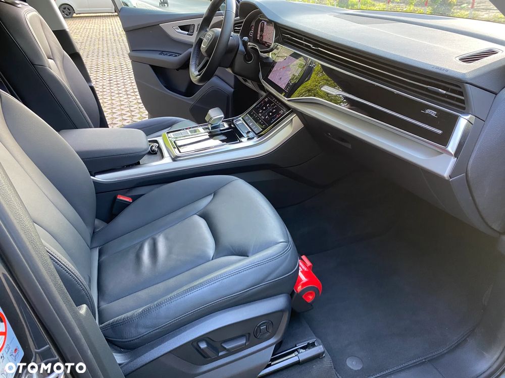 Audi Q7 - 16