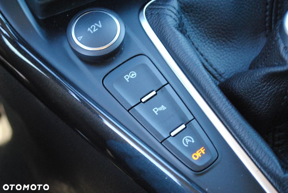 Ford Focus 2.0 TDCi Titanium ASS - 21