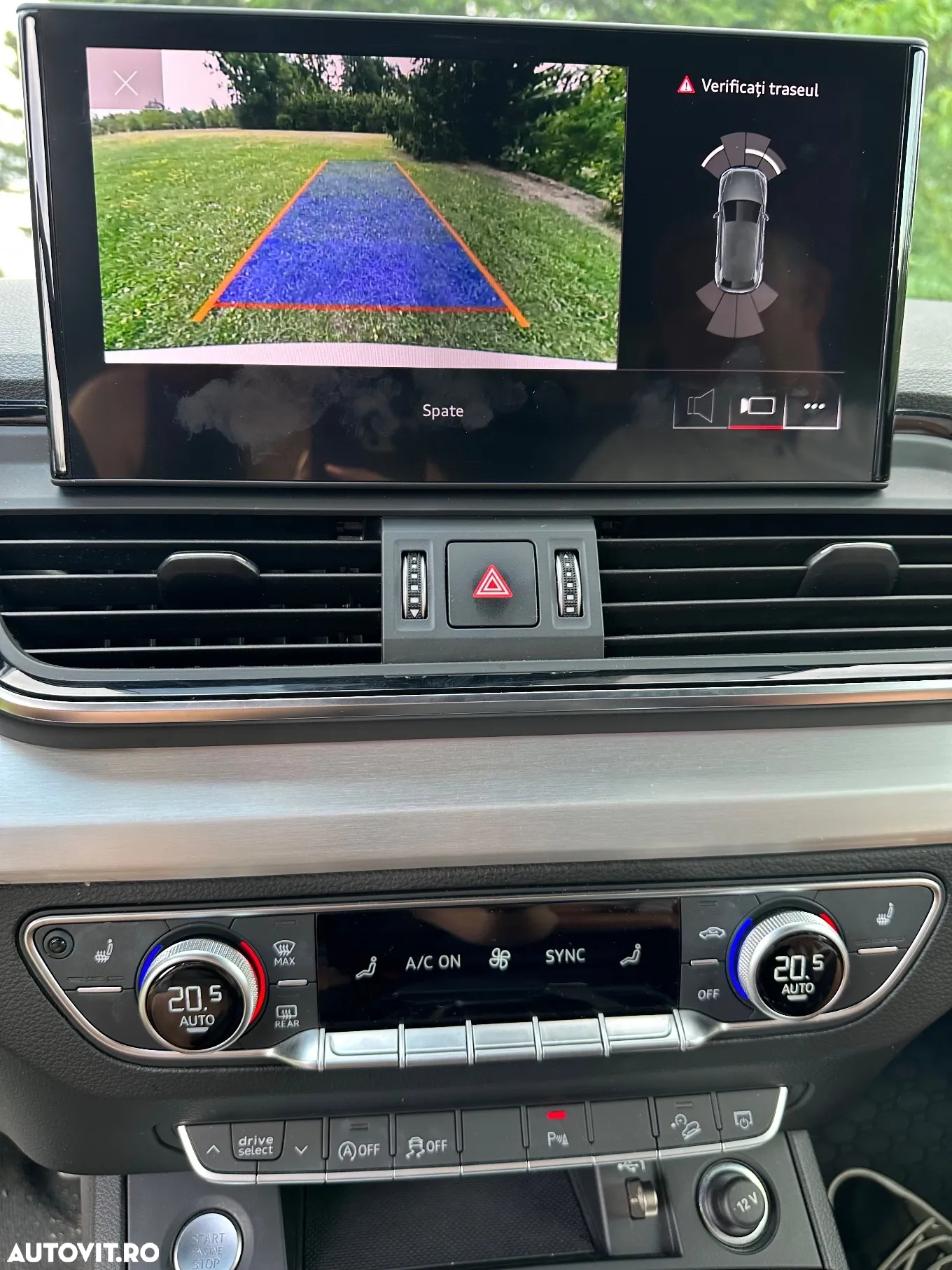 Audi Q5 40 TDI quattro S tronic S line - 24