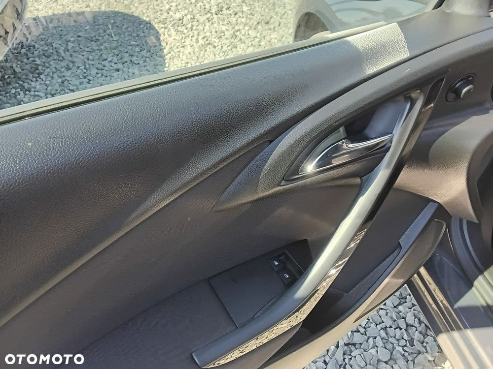 Opel Astra - 21
