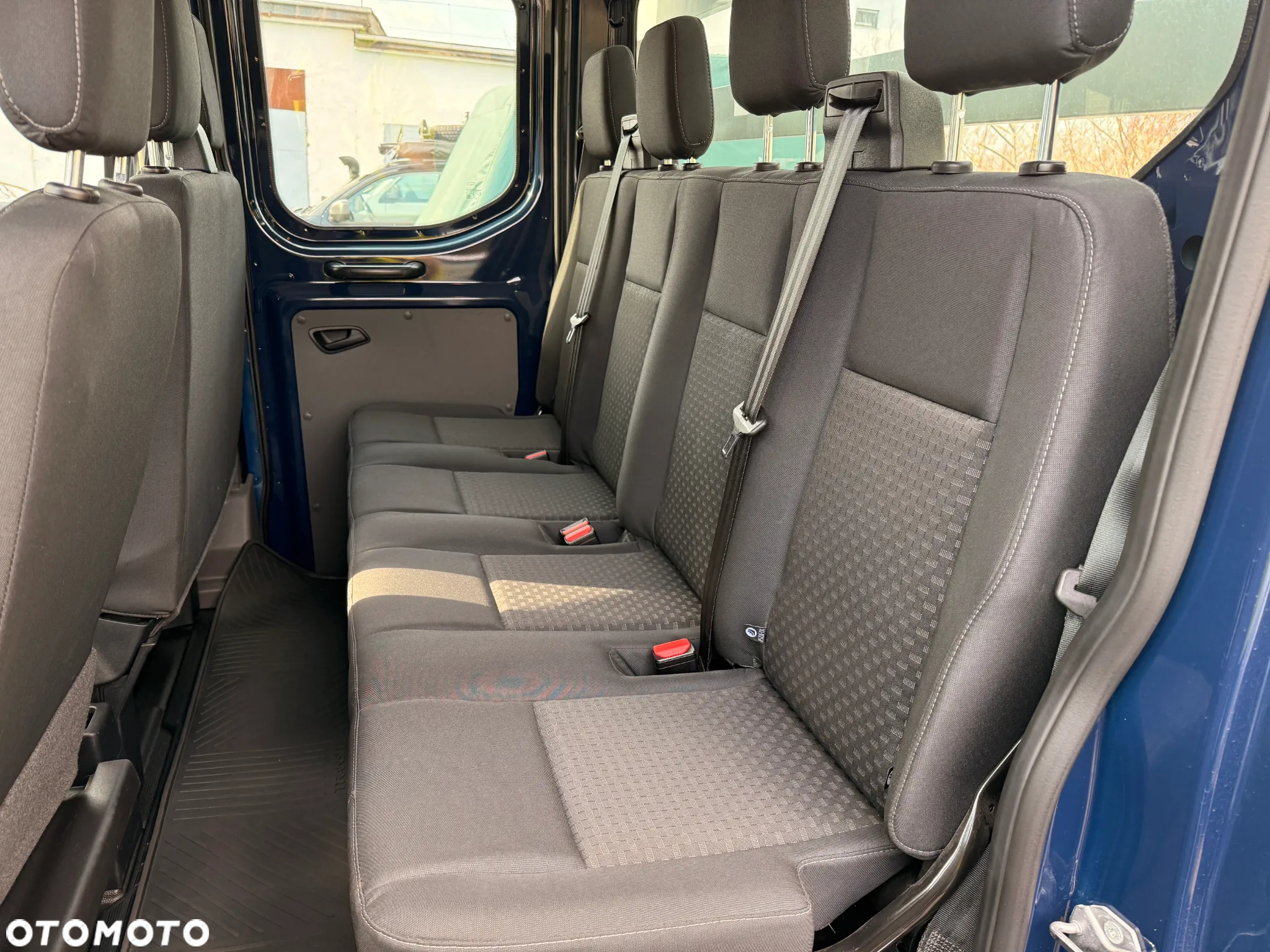 Ford Transit - 11