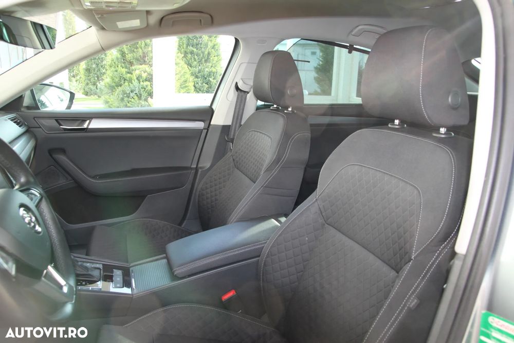 Skoda Superb 2.0 TDI DSG Sportline - 24