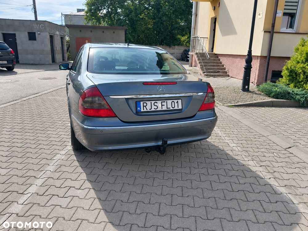 Mercedes-Benz Klasa E - 3