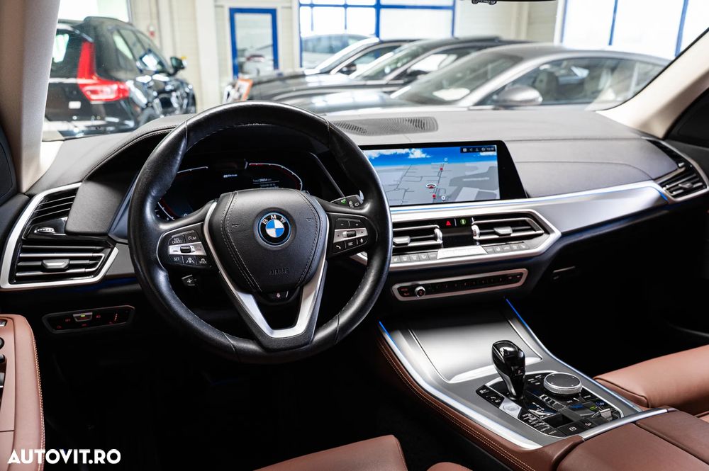 BMW X5 xDrive45e - 30
