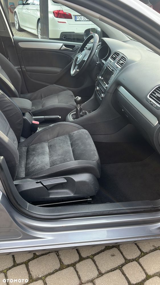 Volkswagen Golf - 14