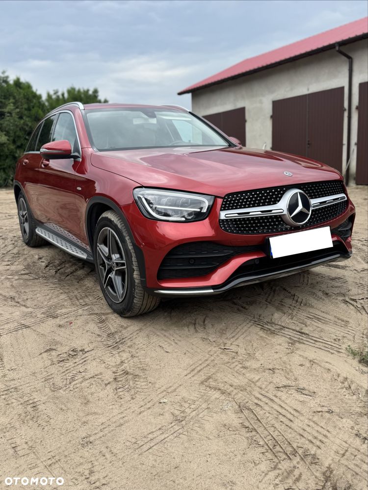 Mercedes-Benz GLC - 1