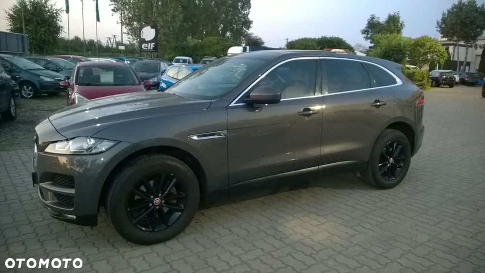 Jaguar F-Pace 2.0 i4D AWD Prestige - 2