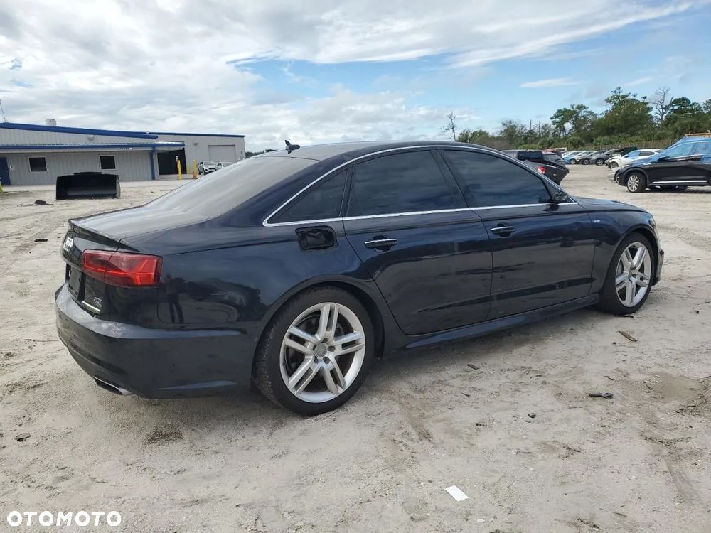 Audi A6 - 4