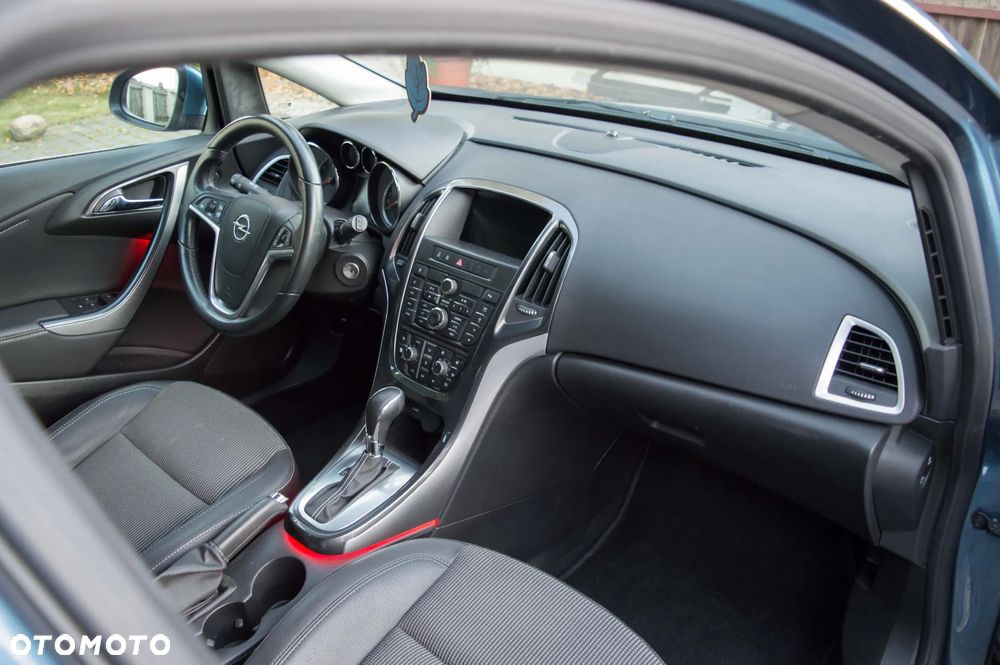 Opel Astra 1.4 Turbo Automatik Exklusiv - 25