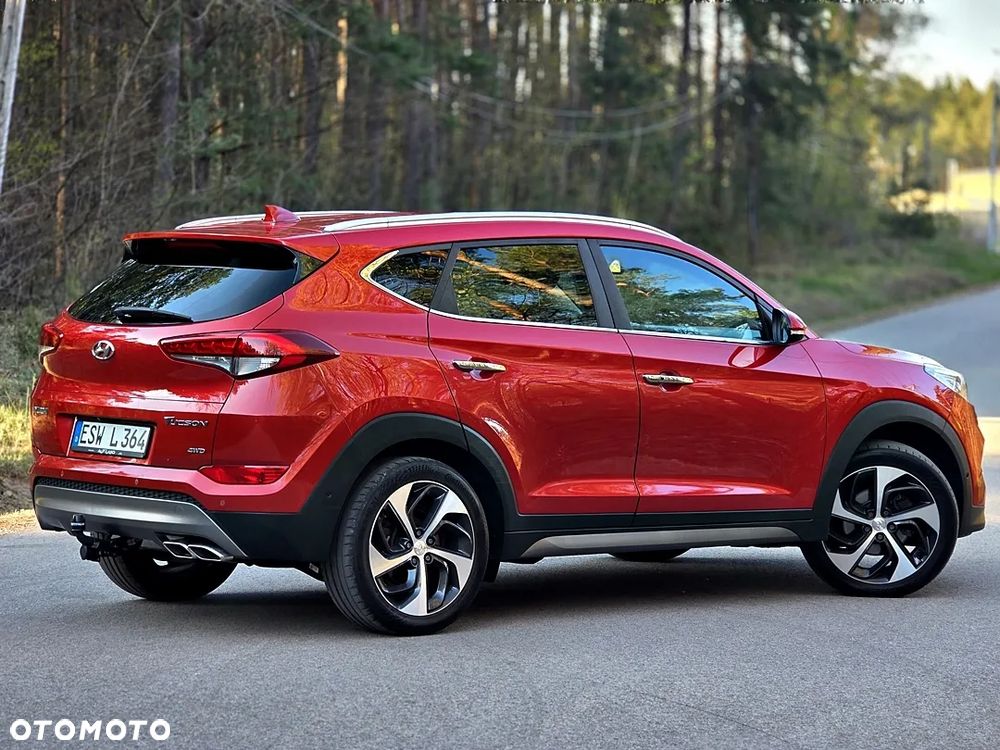 Hyundai Tucson 2.0 CRDI 4WD Automatik Premium - 22