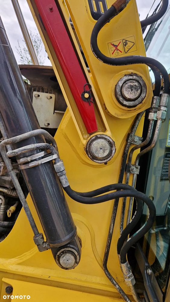 New Holland B115-B - 28