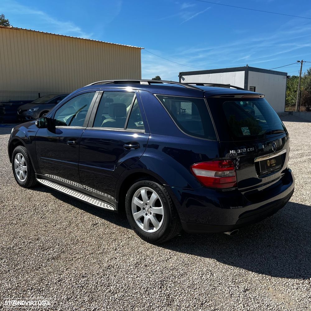 Mercedes-Benz ML 320 CDi - 24