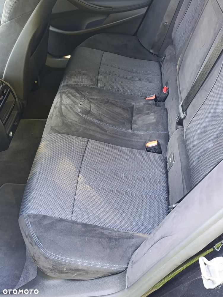 BMW Seria 5 520d M Sport sport - 10