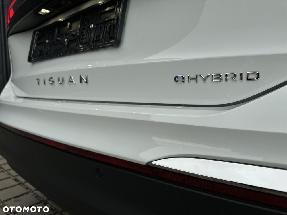 Volkswagen Tiguan - 25
