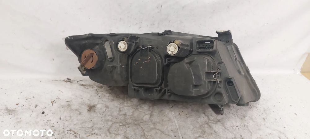 .  PRZOD PRZEDNIA LAMPA LEWA BMW 3 e90 e91 - 5