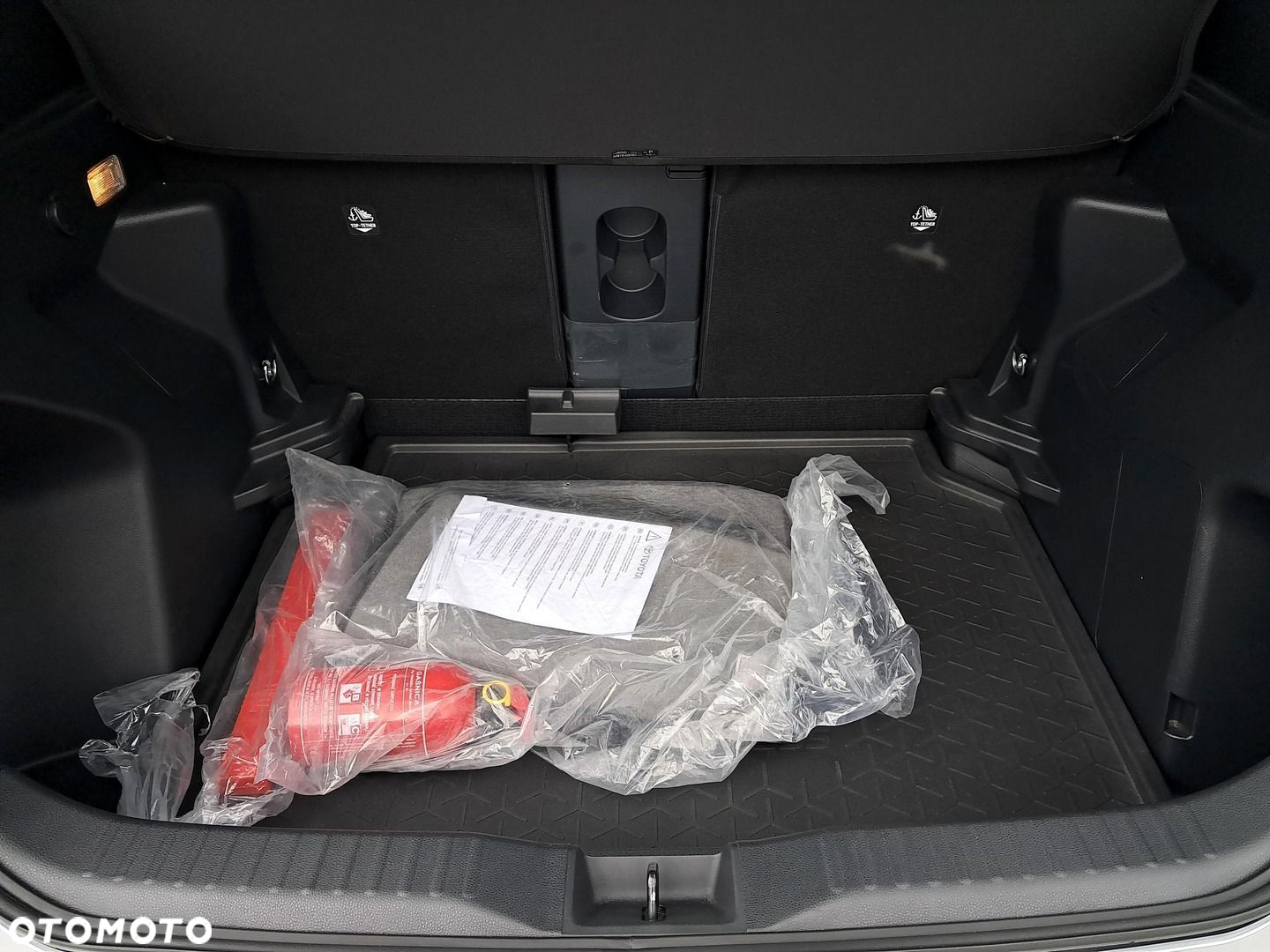 Toyota Yaris Cross - 12