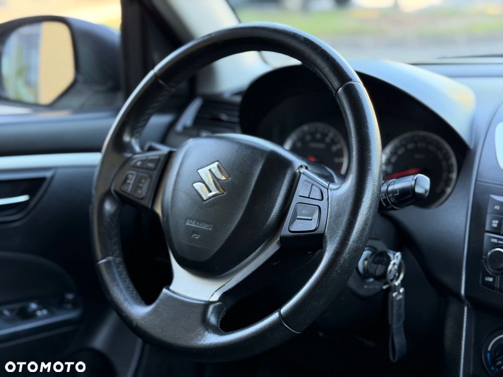 Suzuki Swift 1.2 Premium - 25
