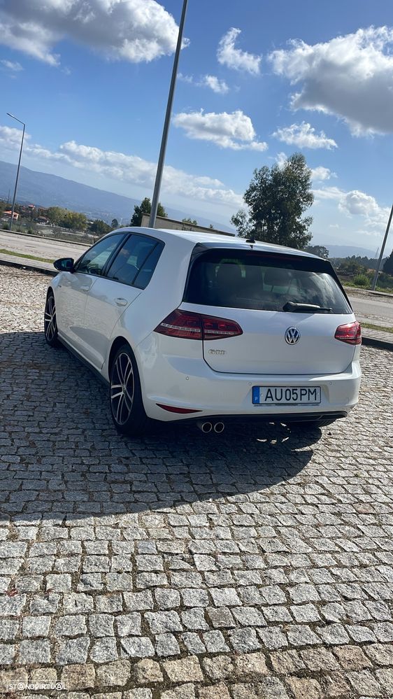 VW Golf GTD 2.0 TDI SCR DSG - 23