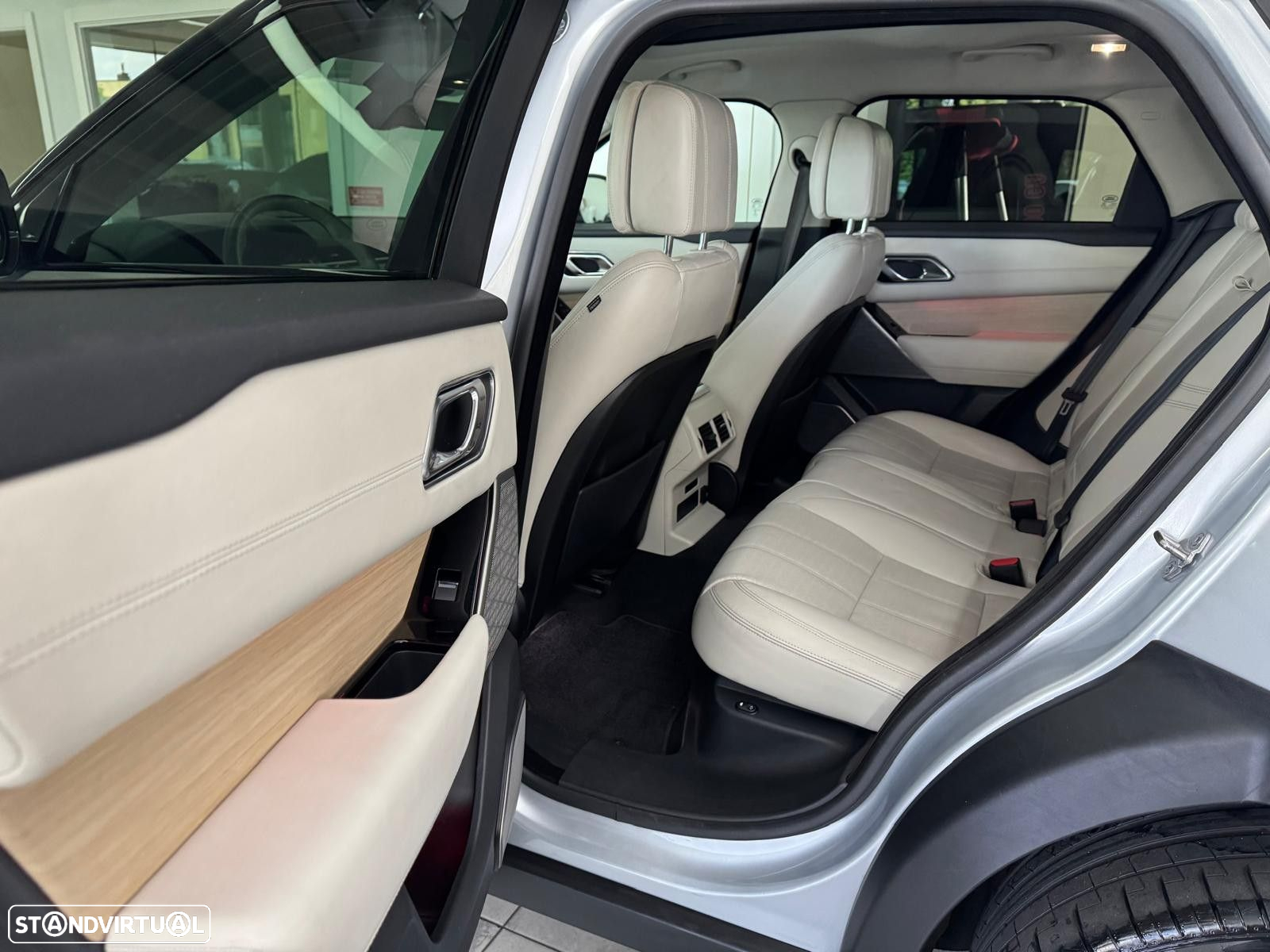 Land Rover Range Rover Velar 2.0 R-Dynamic - 10